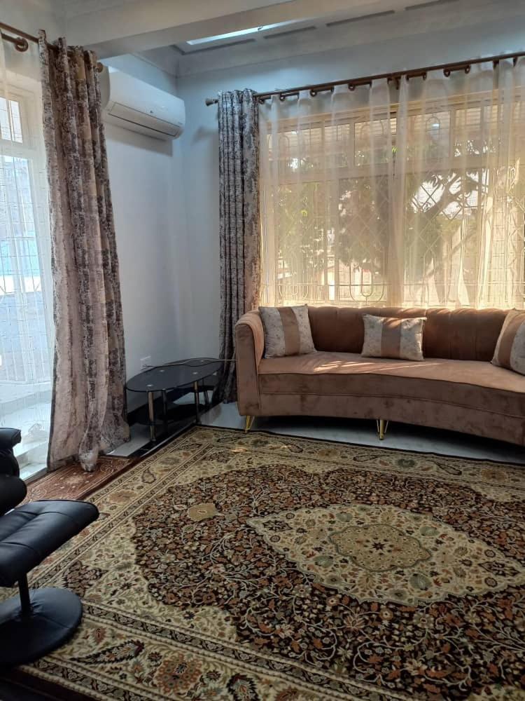 Royal Clove Apartment *